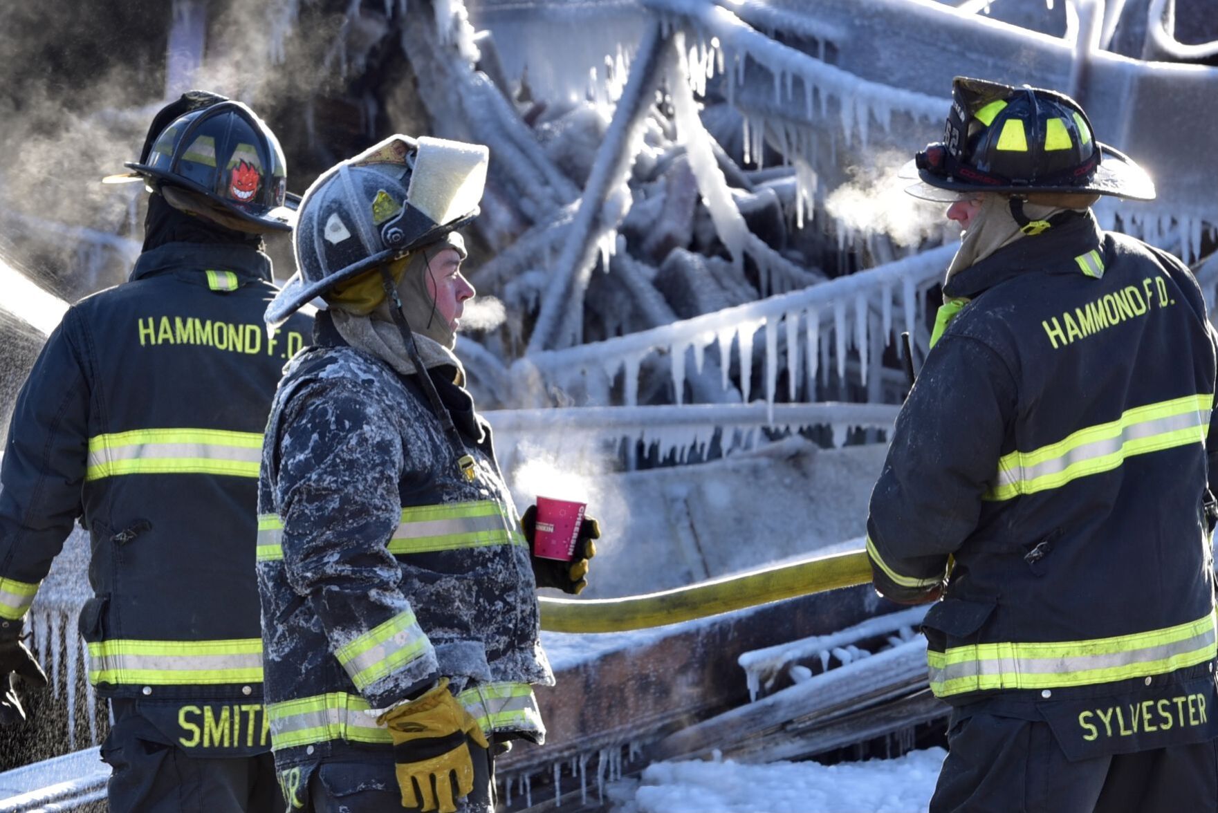 Fire Fighters battle Extra Alarm fire in Frigid Weather